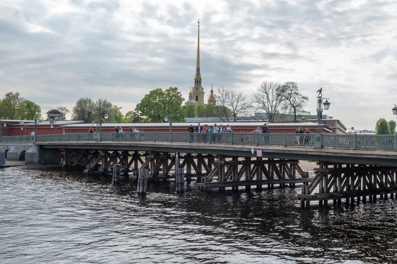 Синоптик Колесов: средняя температура в Петербурге во второй декаде мая составила 13,5 градуса