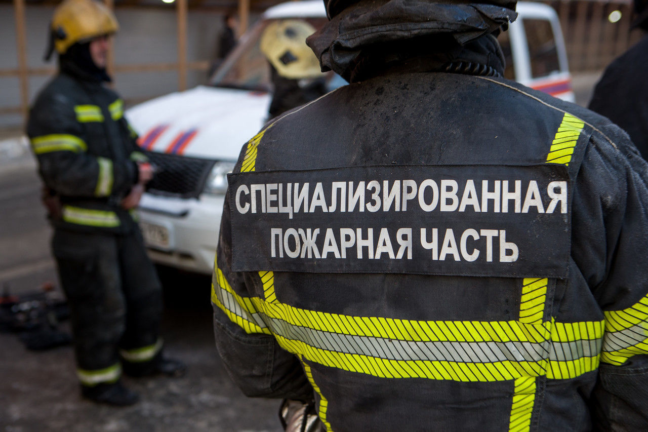 Пожар в квартире произошел во Фрунзенском районе Санкт-Петербурга